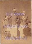 Drie broers in Indië. V.l.n.r. Jan Bertram Rutgers van der Loeff (1849-1923), Johannes Rutgers van der Loeff (1855-1889) en Pieter Arnoud Rutgers van der Loeff (1842-1889). Kinderen van ds. Abraham Rutgers van der Loeff (1808-1885) en Romelia van der Tuuk (1813-1886).