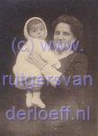 Romelia Rutgers van der Loeff (1872-1917) met Wim.