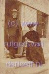 Suzanna Maria Rutgers van der Loeff (1837-1917) en haar broer Wijnand Rutgers van der Loeff (1851-1921).
