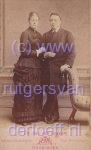 Ellegonda Durandina van der Tuuk (1859-1948) en Wibrandus Johannes Koppius (1854-1953).